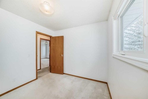 189 Balsam Crescent, Olds, AB - Indoor Photo Showing Other Room