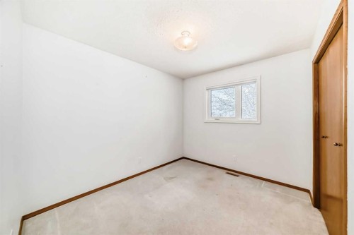 189 Balsam Crescent, Olds, AB - Indoor Photo Showing Other Room