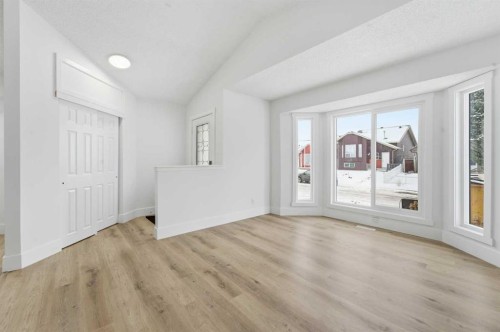 79 Martinview Crescent Ne, Calgary, AB - Indoor Photo Showing Other Room