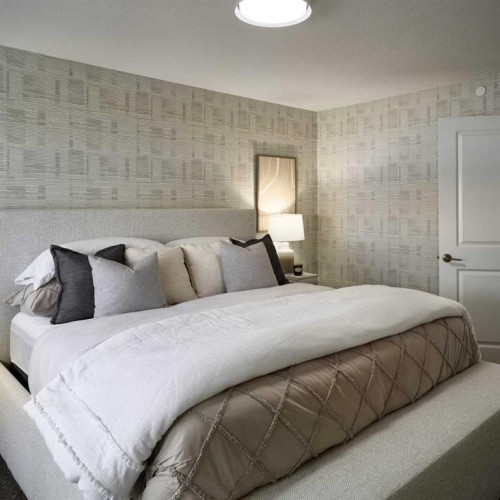 15353 1 Street Nw, Calgary, AB - Indoor Photo Showing Bedroom