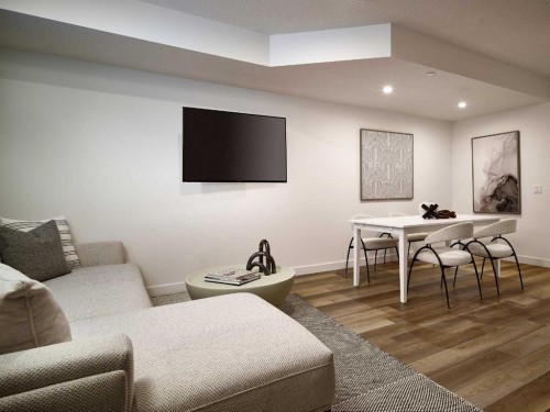 15353 1 Street Nw, Calgary, AB - Indoor