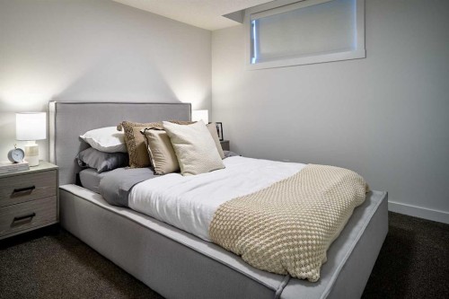 15353 1 Street Nw, Calgary, AB - Indoor Photo Showing Bedroom
