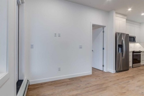 3201-6 Merganser, Chestermere, AB - Indoor