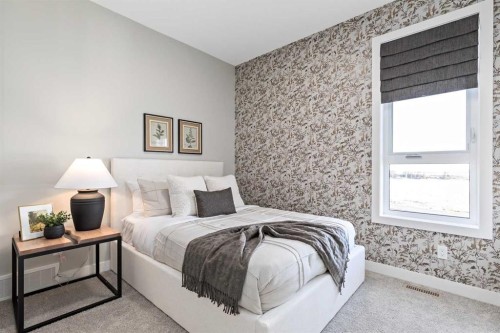 8 Creekview Manor Sw, Calgary, AB - Indoor Photo Showing Bedroom