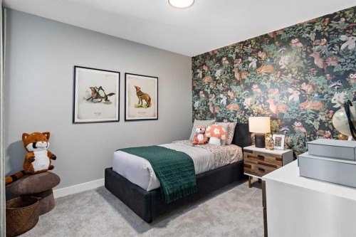 8 Creekview Manor Sw, Calgary, AB - Indoor Photo Showing Bedroom