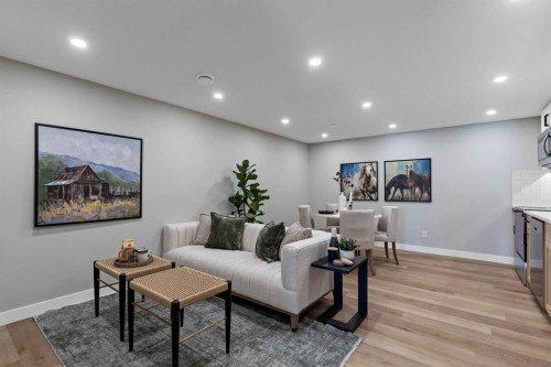 8 Creekview Manor Sw, Calgary, AB - Indoor