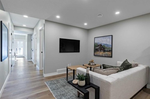 8 Creekview Manor Sw, Calgary, AB - Indoor