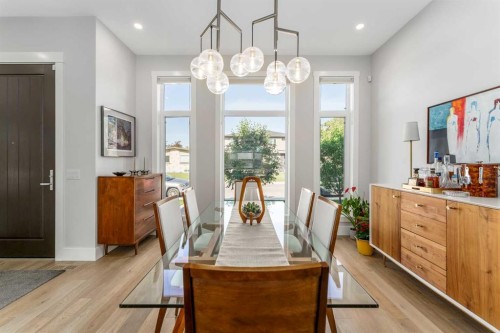 2432 32 Street Sw, Calgary, AB - Indoor Photo Showing Dining Room