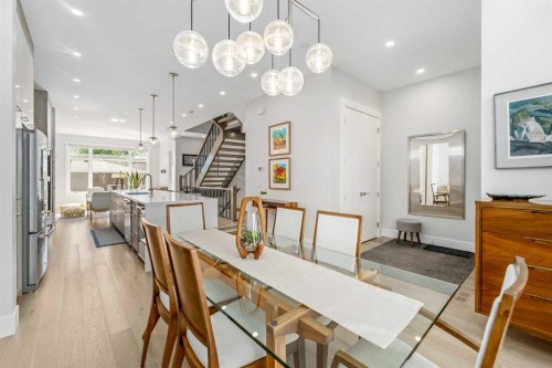 2432 32 Street Sw, Calgary, AB - Indoor Photo Showing Dining Room