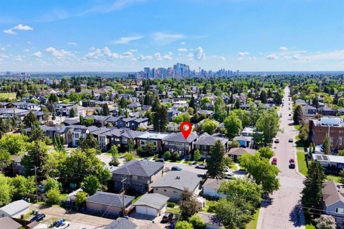 2432 32 Street Sw, Calgary, AB - Outdoor With View