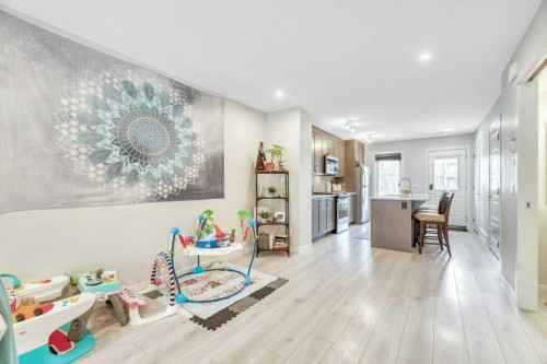 413-338 Seton Circle Se, Calgary, AB - Indoor