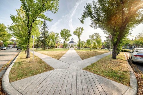 84 Inverness Square Se, Calgary, AB - Outdoor