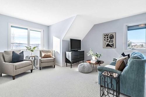 180 16Th Avenue Sw, Diamond Valley, AB - Indoor Photo Showing Living Room