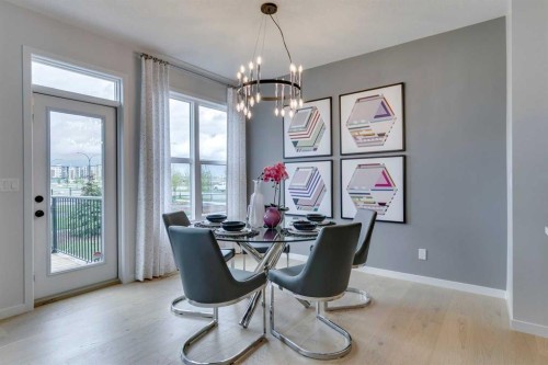 23 Belmont Place Sw, Calgary, AB - Indoor Photo Showing Dining Room