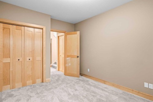 4-124 Silvertip Ridge, Canmore, AB - Indoor Photo Showing Other Room