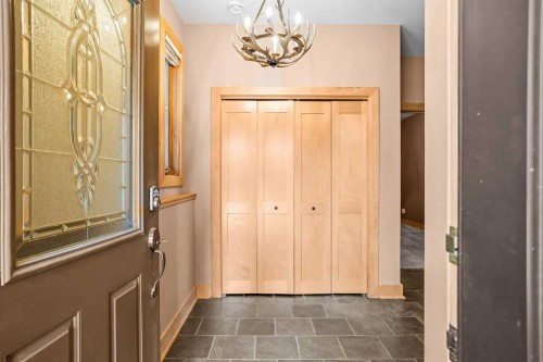 4-124 Silvertip Ridge, Canmore, AB - Indoor