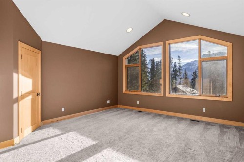 4-124 Silvertip Ridge, Canmore, AB - Indoor Photo Showing Other Room