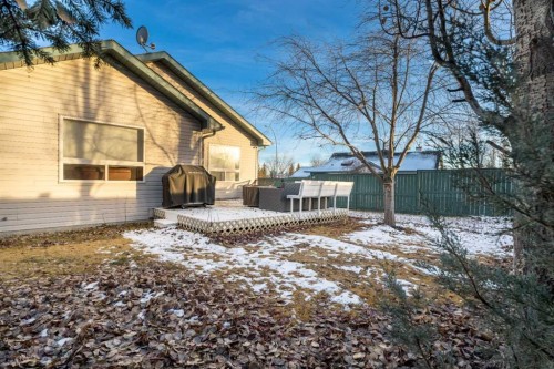 117 Rocky Ridge Landing Nw, Calgary, AB - Outdoor