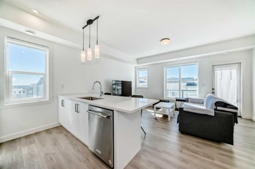 41-2117 81 Street Sw, Calgary, AB - Indoor