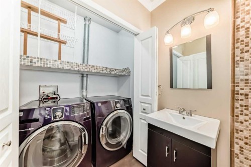 112 Sagewood Grove Sw, Airdrie, AB - Indoor Photo Showing Laundry Room