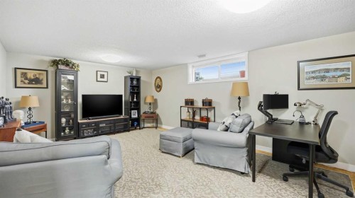 1-2 Hinshaw Drive, Sylvan Lake, AB - Indoor