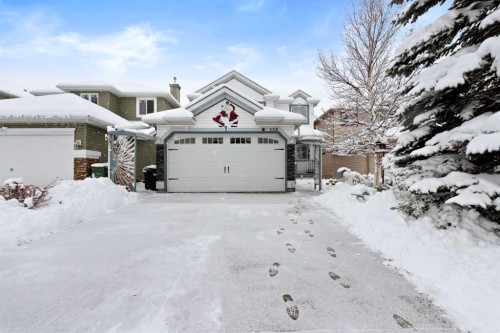 158 Somerglen Road Sw, Calgary, AB - Outdoor With Facade