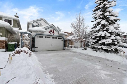 158 Somerglen Road Sw, Calgary, AB - Outdoor With Facade