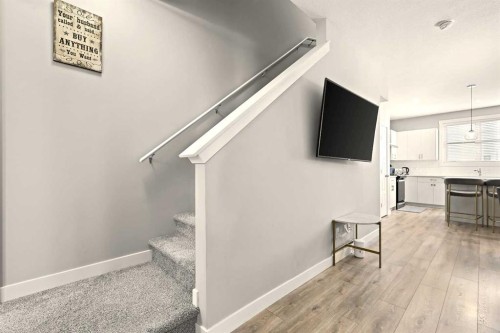 410 Cranbrook Walk Se, Calgary, AB - Indoor
