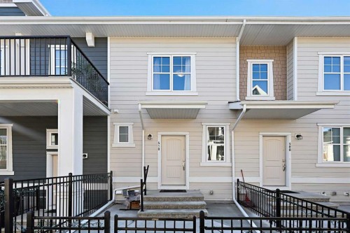 410 Cranbrook Walk Se, Calgary, AB - Outdoor