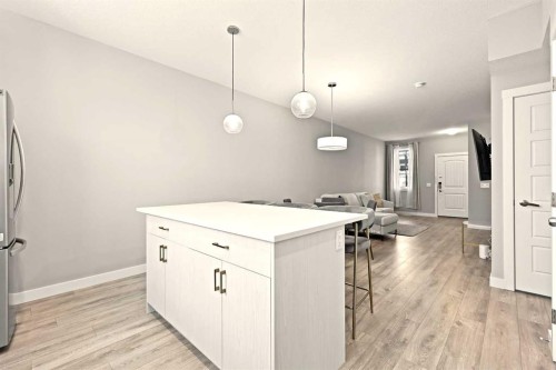 410 Cranbrook Walk Se, Calgary, AB - Indoor Photo Showing Other Room