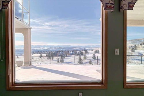 54 Eagleview Way, Cochrane, AB - Indoor Photo Showing Other Room