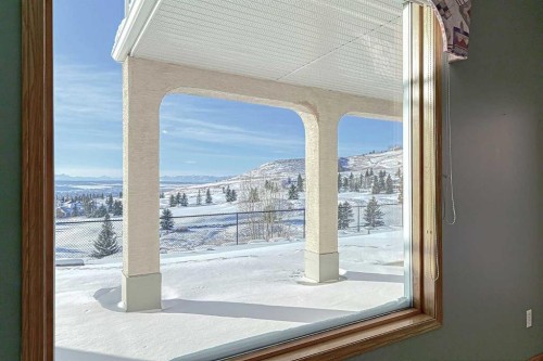 54 Eagleview Way, Cochrane, AB - Indoor Photo Showing Other Room