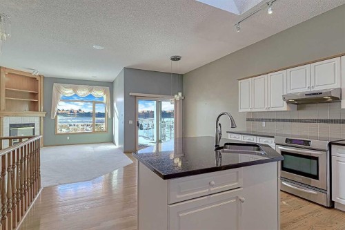 54 Eagleview Way, Cochrane, AB - Indoor Photo Showing Kitchen