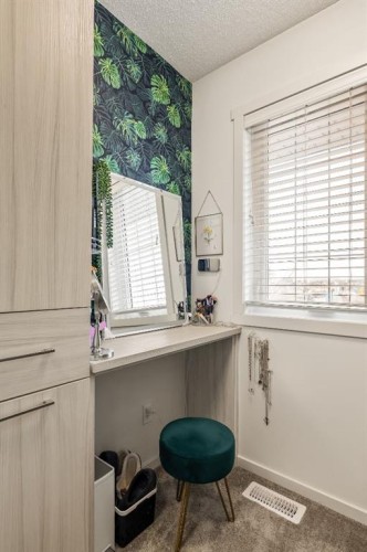 137 Mahogany Drive Se, Calgary, AB - Indoor