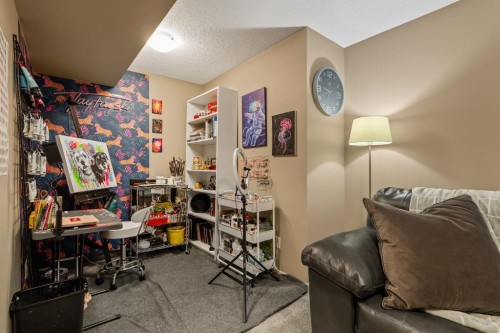 137 Mahogany Drive Se, Calgary, AB - Indoor