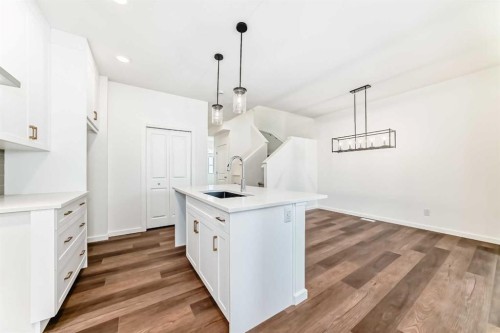 270 Sora Way Se, Calgary, AB - Indoor Photo Showing Kitchen