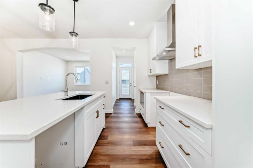 270 Sora Way Se, Calgary, AB - Indoor Photo Showing Kitchen With Upgraded Kitchen