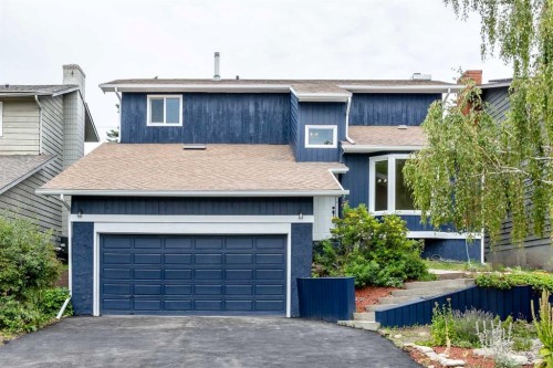 24 Hawkwood Crescent Nw, Calgary, AB - Outdoor