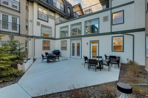 425-2635 Eversyde Avenue Sw, Calgary, AB - Outdoor With Exterior