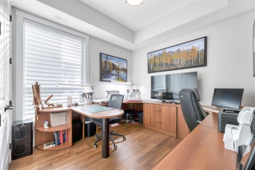 302-105 Lebel Crescent Nw, Calgary, AB - Indoor Photo Showing Office