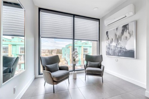 302-105 Lebel Crescent Nw, Calgary, AB - Indoor