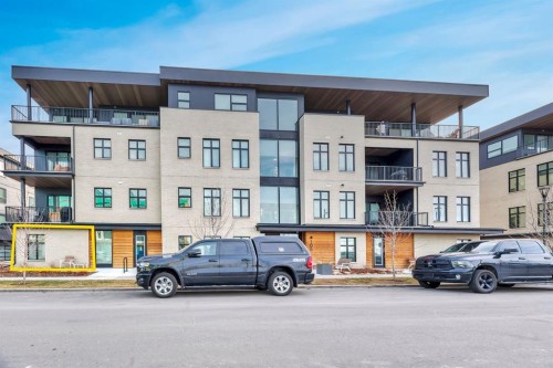 302-105 Lebel Crescent Nw, Calgary, AB - Outdoor With Balcony With Facade