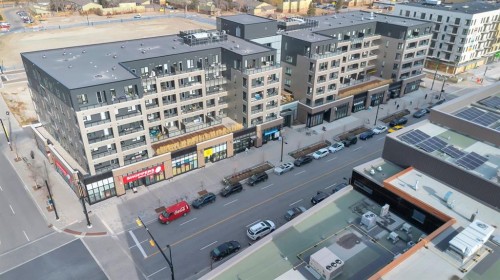 302-105 Lebel Crescent Nw, Calgary, AB - Outdoor With View