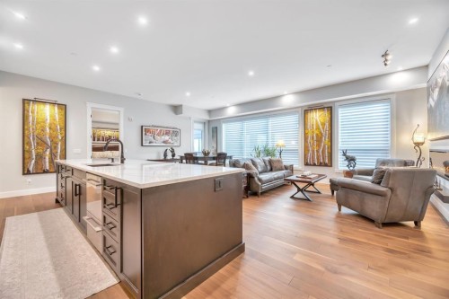 302-105 Lebel Crescent Nw, Calgary, AB - Indoor