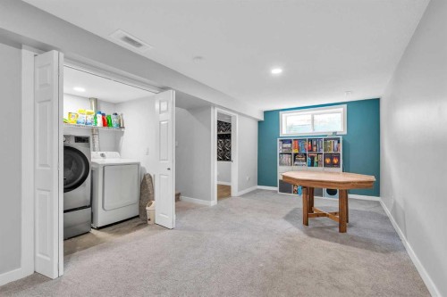 381 Legacy Boulevard Se, Calgary, AB - Indoor Photo Showing Laundry Room