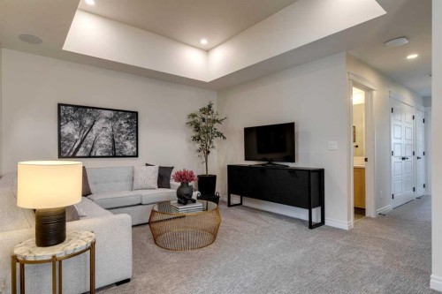 177 Mitchell Road Nw, Calgary, AB - Indoor