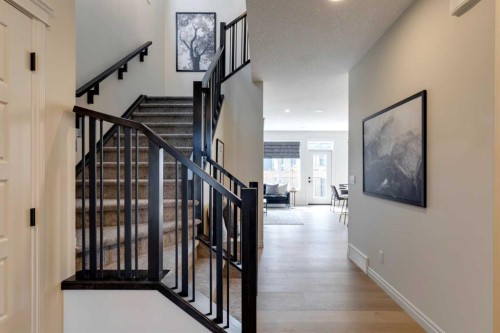 177 Mitchell Road Nw, Calgary, AB - Indoor Photo Showing Other Room