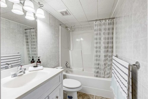 157 Arbour Crest Road Nw, Calgary, AB - Indoor Photo Showing Bathroom
