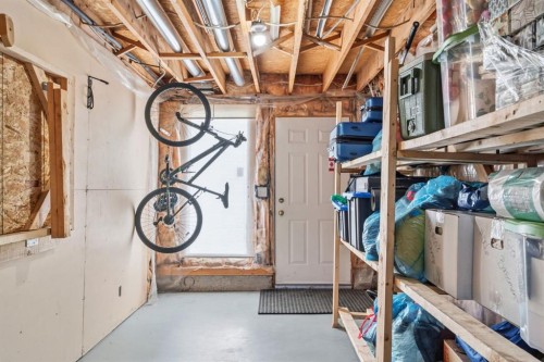 4507 37 Avenue Sw, Calgary, AB - Indoor Photo Showing Basement