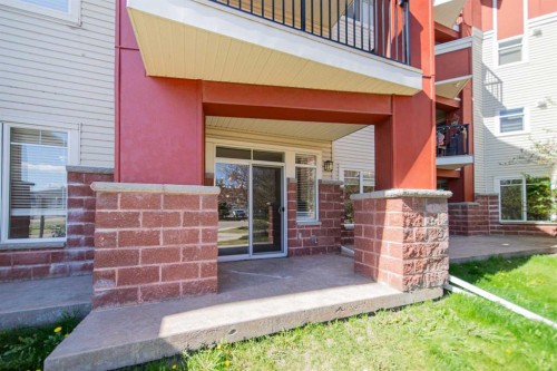 114-156 Country Village Circle Ne, Calgary, AB - Outdoor